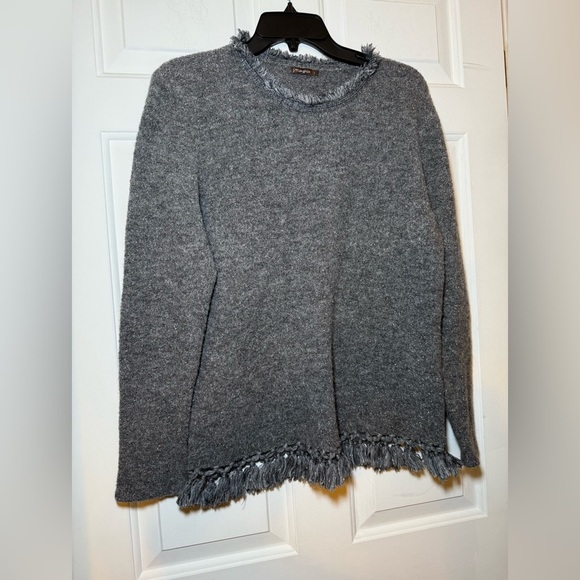 J McLaughlin Grey & Silver Metallic Fringe Tassel Sweater Size Large Alpaca Wool - Picture 5 of 8